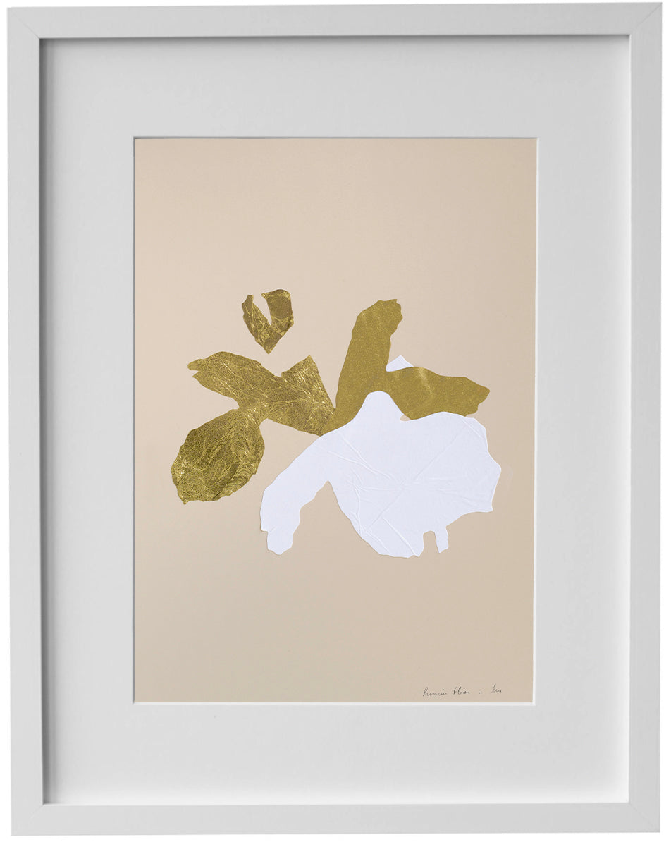 First Ochre Snowflake - Lola Mathé