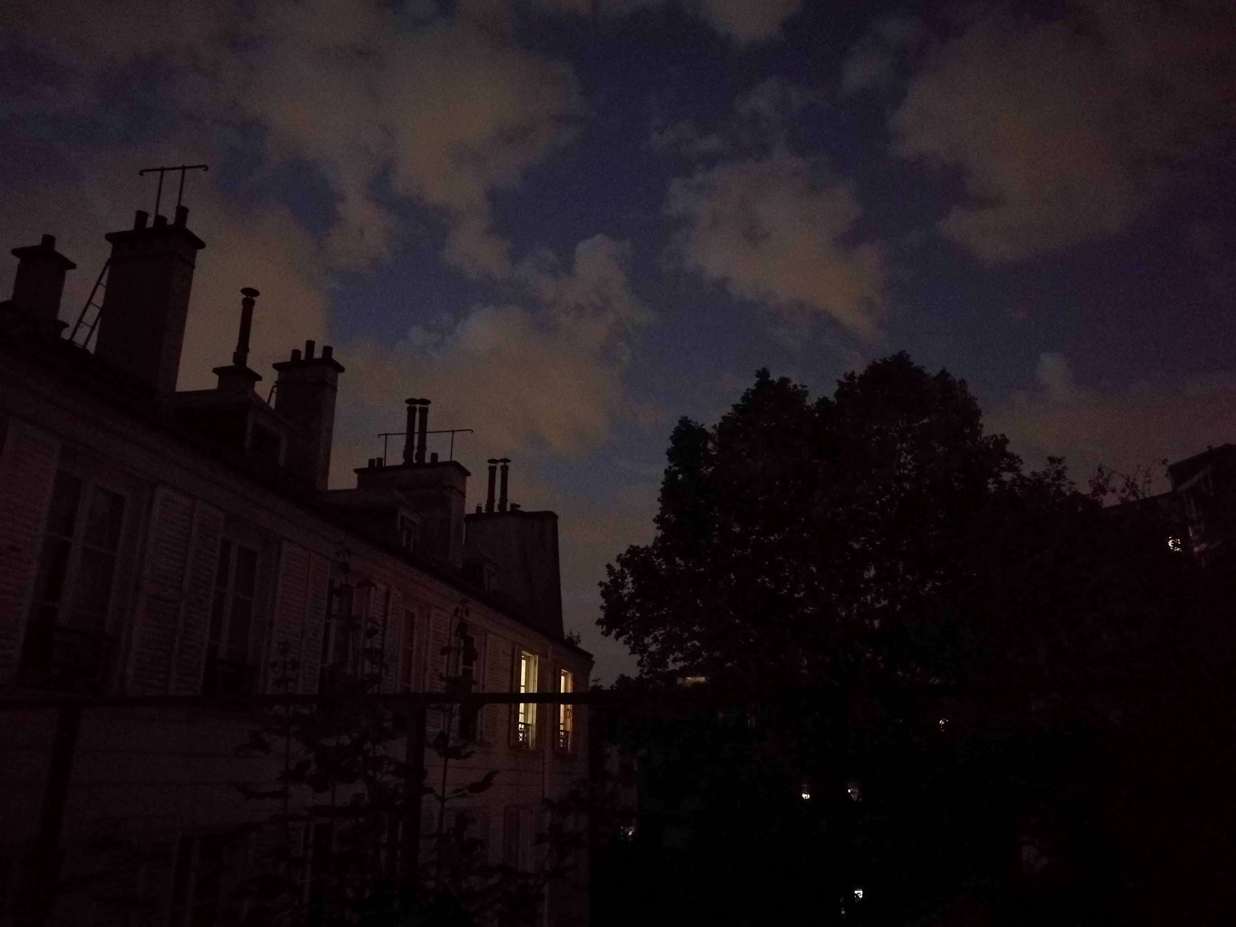 Magritte from my window - Esther
